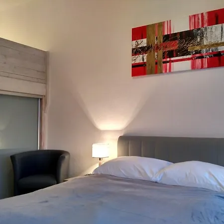Krakart Apartment